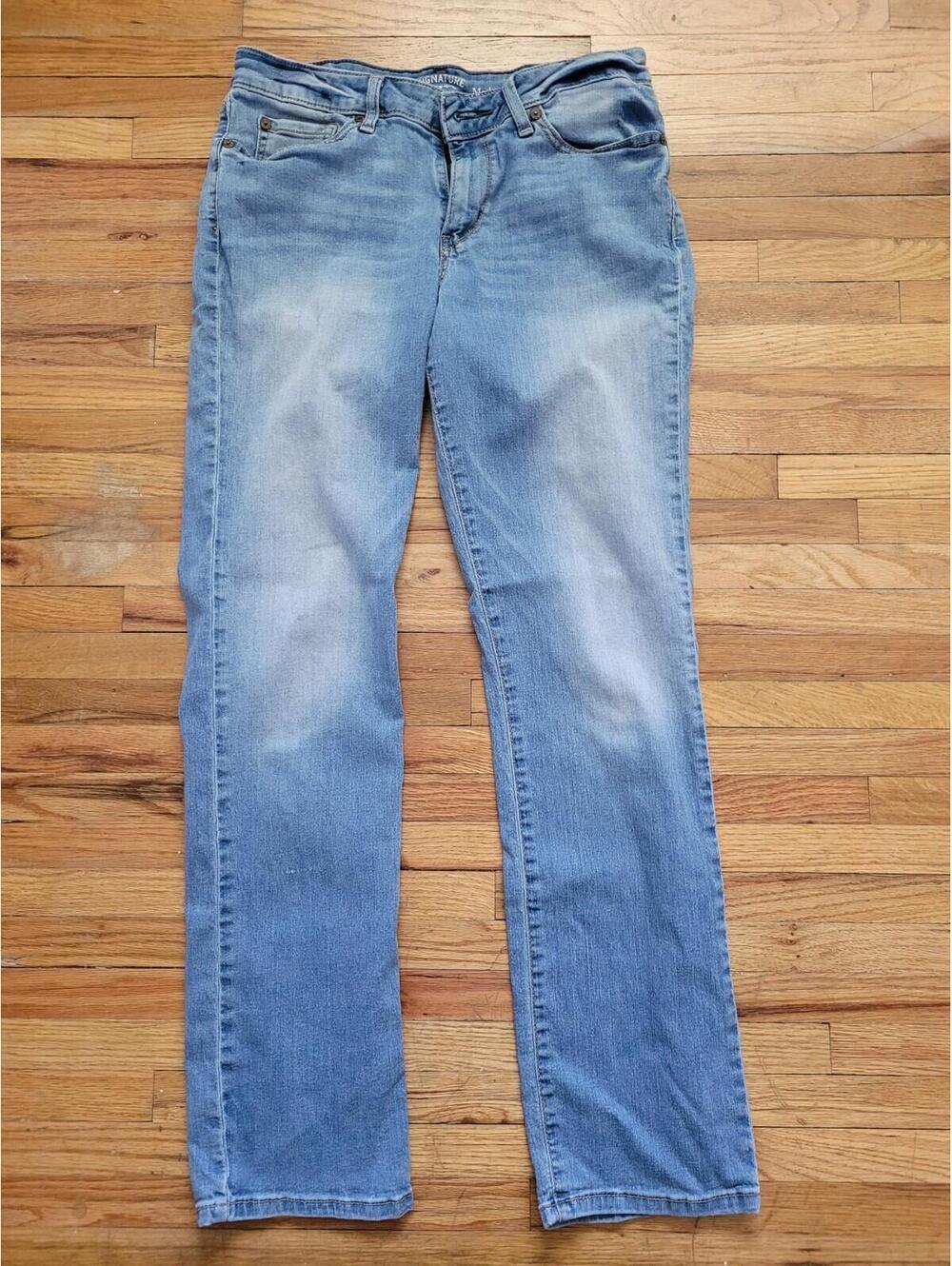 Levi Strauss Signature Co. Women's Modern Straight Jeans 29x32